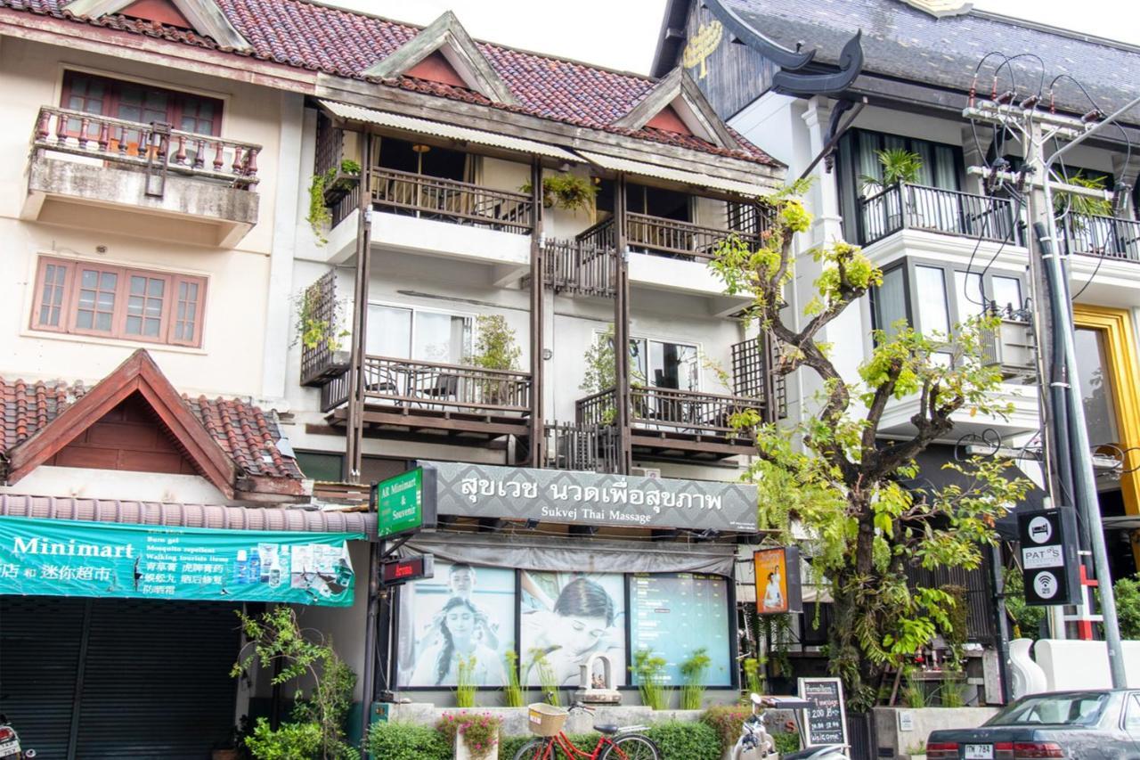 Oyo 391 Pat'S Klangviang Guesthouse Chiang Mai Exterior foto