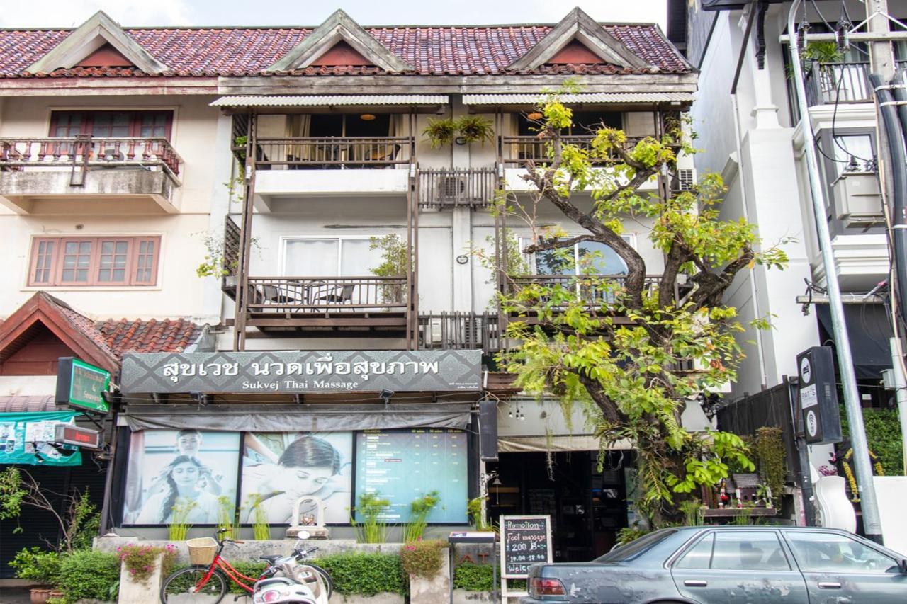 Oyo 391 Pat'S Klangviang Guesthouse Chiang Mai Exterior foto
